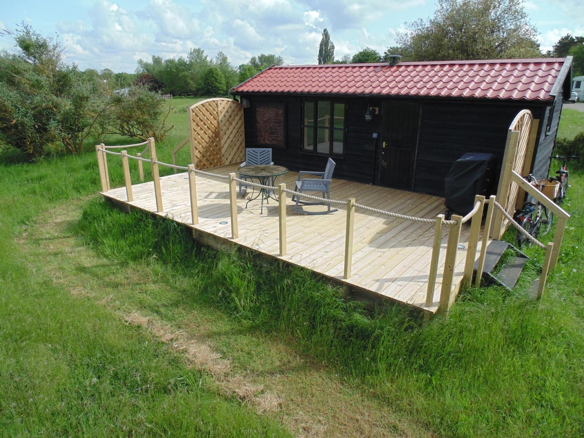 The Cabin Pakenham المظهر الخارجي الصورة